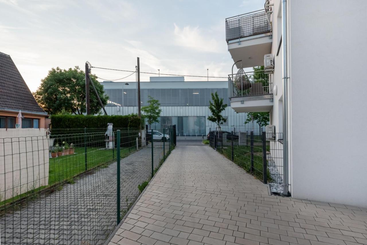Gruene Ruhelage, 20 Minuten Ins Zentrum Und Parkgarage Wien Eksteriør bilde