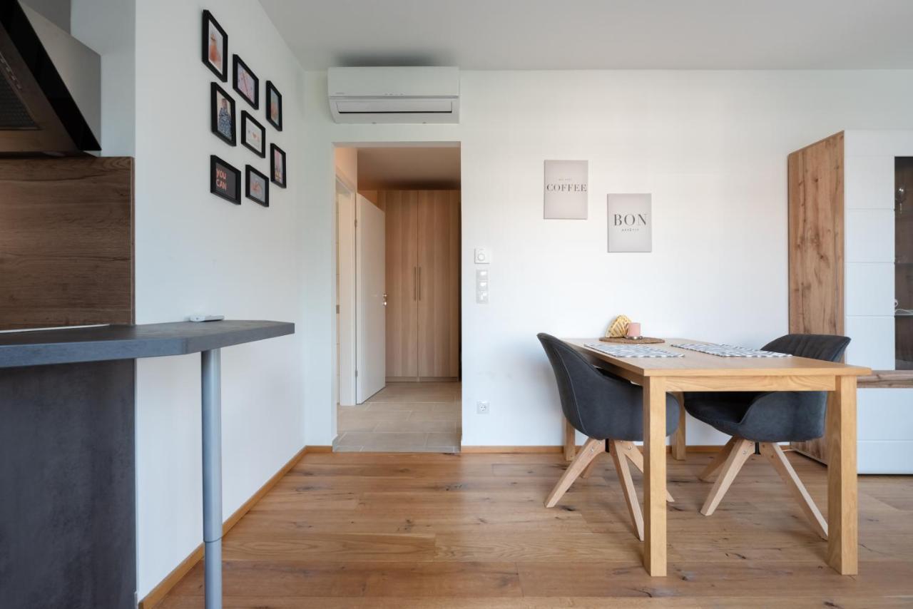 Gruene Ruhelage, 20 Minuten Ins Zentrum Und Parkgarage Wien Eksteriør bilde